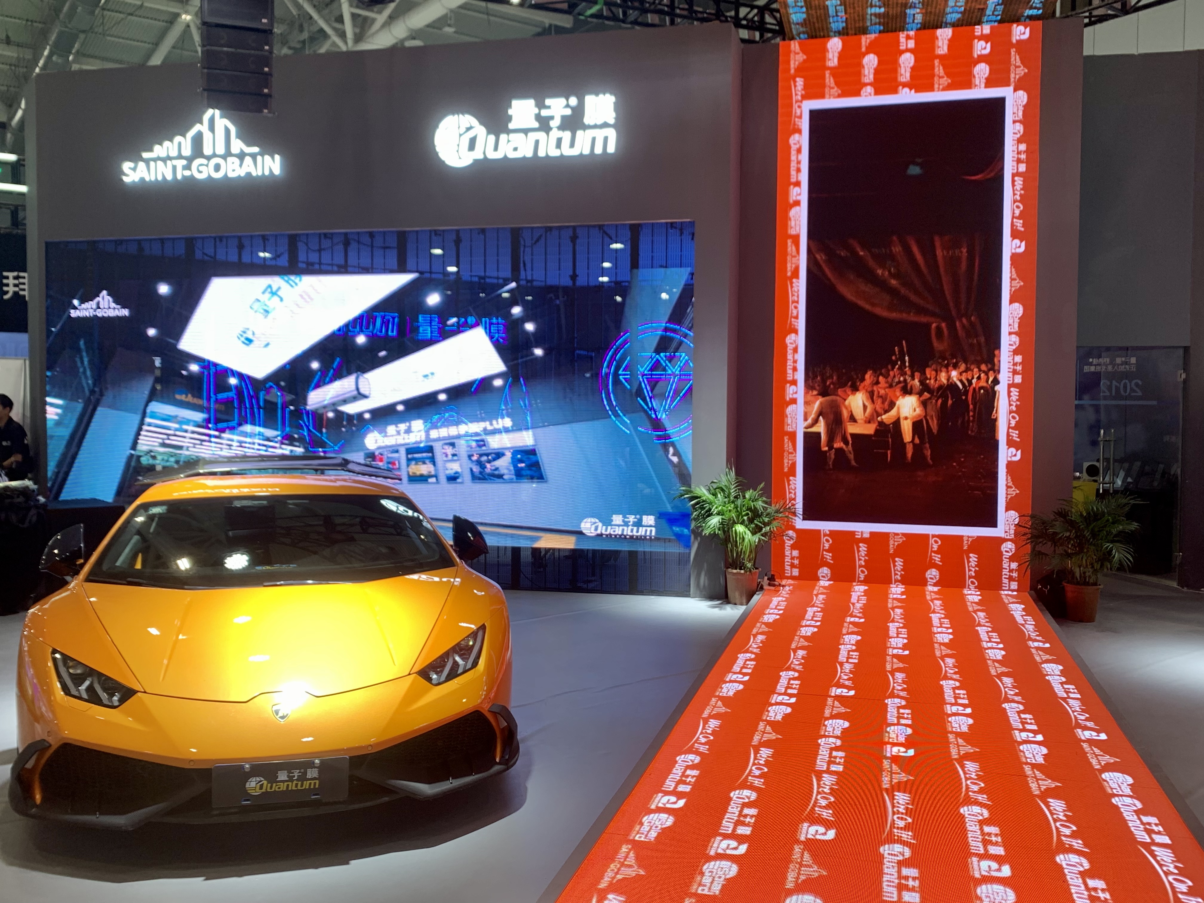 ����չ��